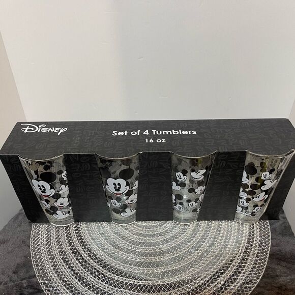 Disney Mickey and Minnie Mouse Glasses set of 4 NWT - Picture 5 of 7